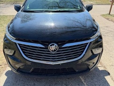 Used 2024 Buick Enclave Essence w/ Technology Package AWD/4WD image 4