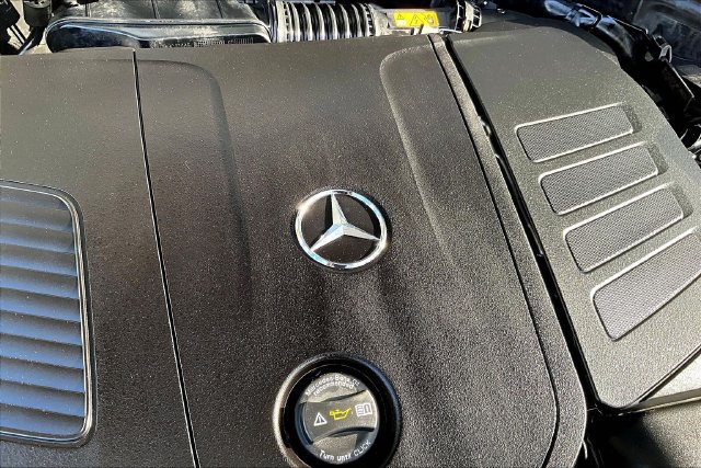 Used 2026 Mercedes-Benz GLC 300 4MATIC image 29