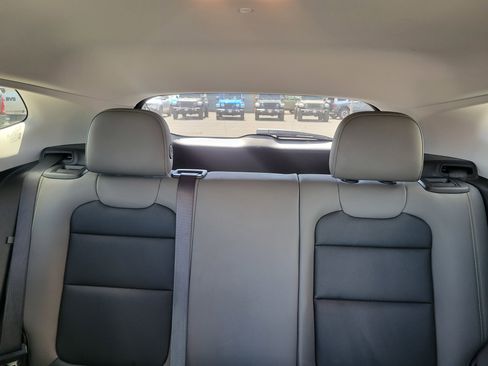 Used 2025 Chevrolet Trax ACTIV w/ Driver Confidence Package FWD image 22