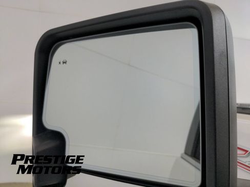 Used 2021 Chevrolet Silverado 2500 LTZ w/ LTZ Premium Package AWD/4WD image 16
