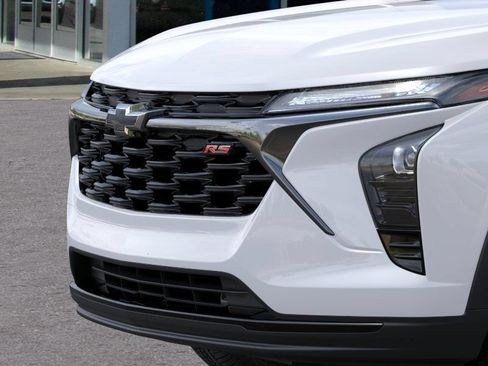 New 2026 Chevrolet Trax RS w/ Driver Confidence Package FWD image 13