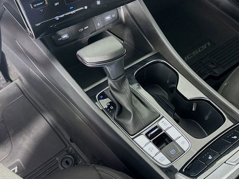 Certified 2024 Hyundai Tucson SEL FWD image 16