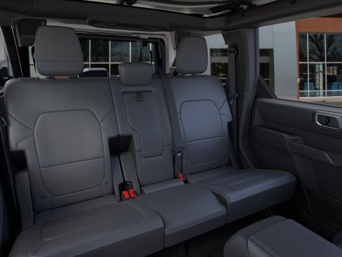 New 2026 Ford Bronco Outer Banks AWD/4WD image 11