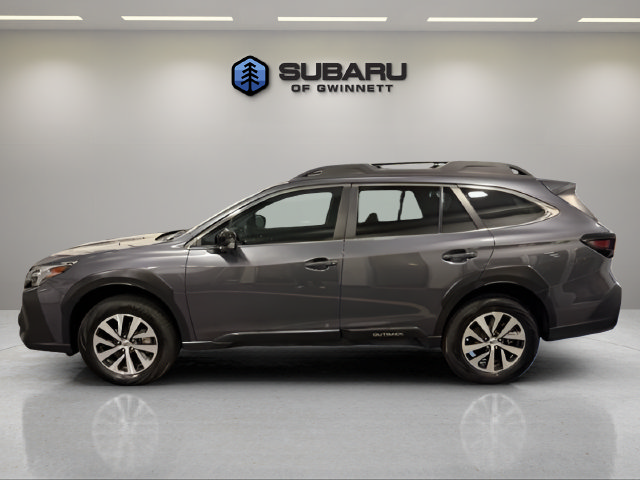 Certified 2025 Subaru Outback Premium AWD/4WD image 2