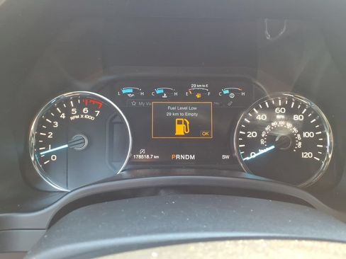 Used 2020 Ford F150 Lariat w/ Equipment Group 502A Luxury AWD/4WD image 17