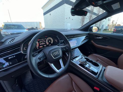 Used 2023 Audi Q8 Prestige image 24