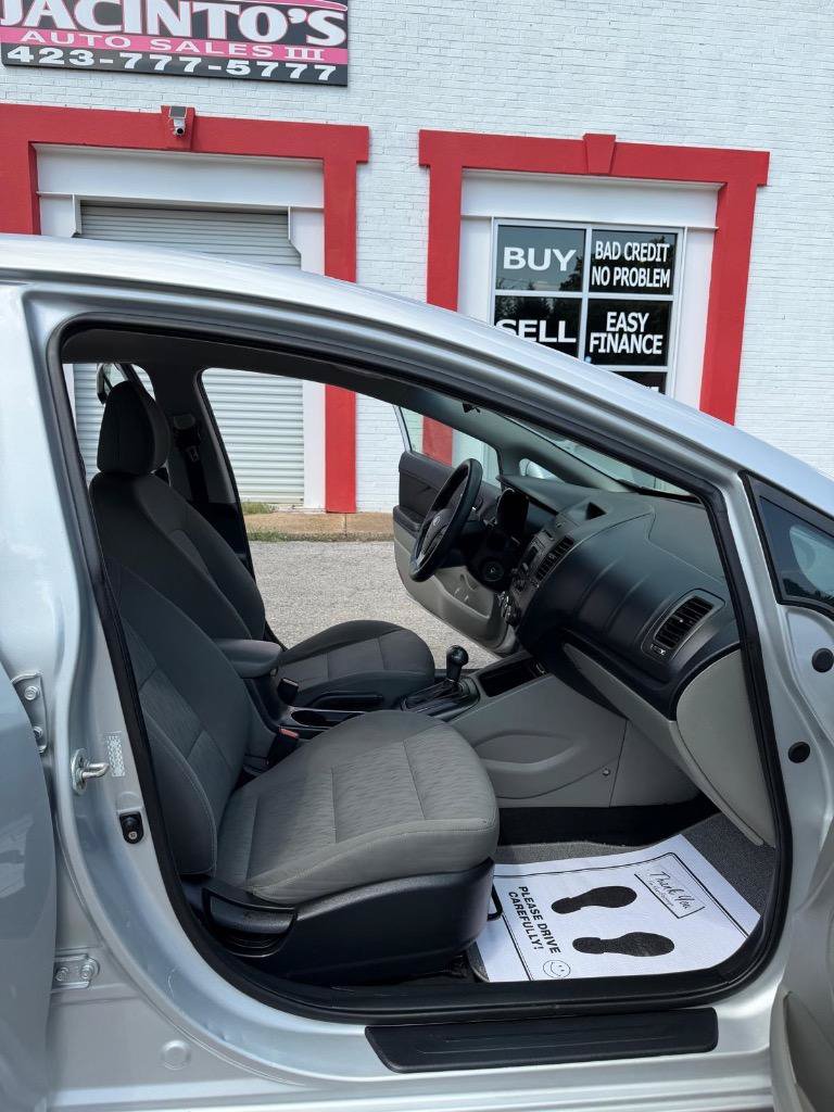 Used 2016 Kia Forte LX FWD image 27