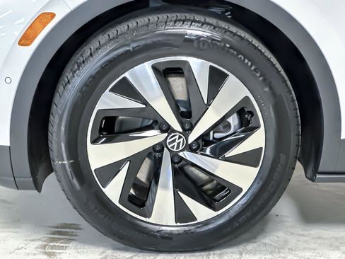 New 2026 Volkswagen ID.4 Pro image 25