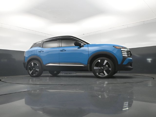 Certified 2025 Nissan Kicks SR AWD/4WD image 33
