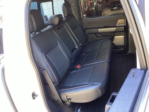 Used 2022 Ford F150 Lariat image 35