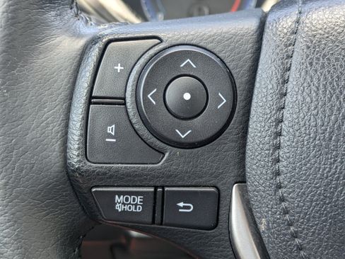 Used 2014 Toyota Corolla S FWD image 20