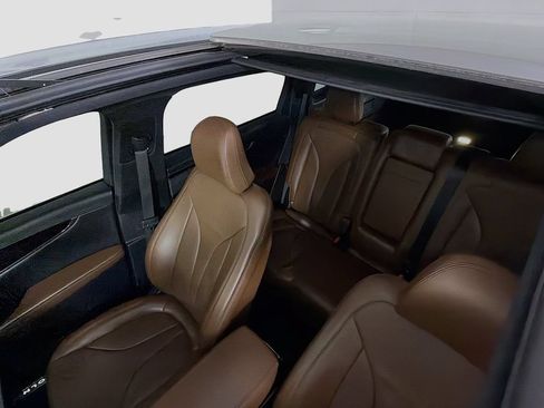 Used 2022 Lincoln Nautilus Reserve FWD image 16