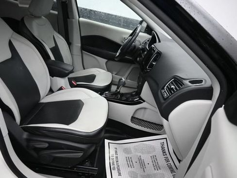 Used 2020 Jeep Compass Limited AWD/4WD image 8