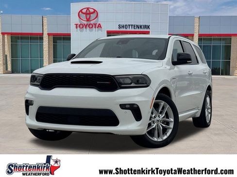 Used 2023 Dodge Durango R/T RWD image 1