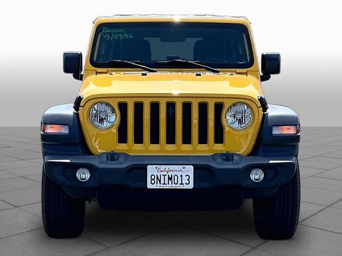 Used 2019 Jeep Wrangler Unlimited Sport S AWD/4WD image 3