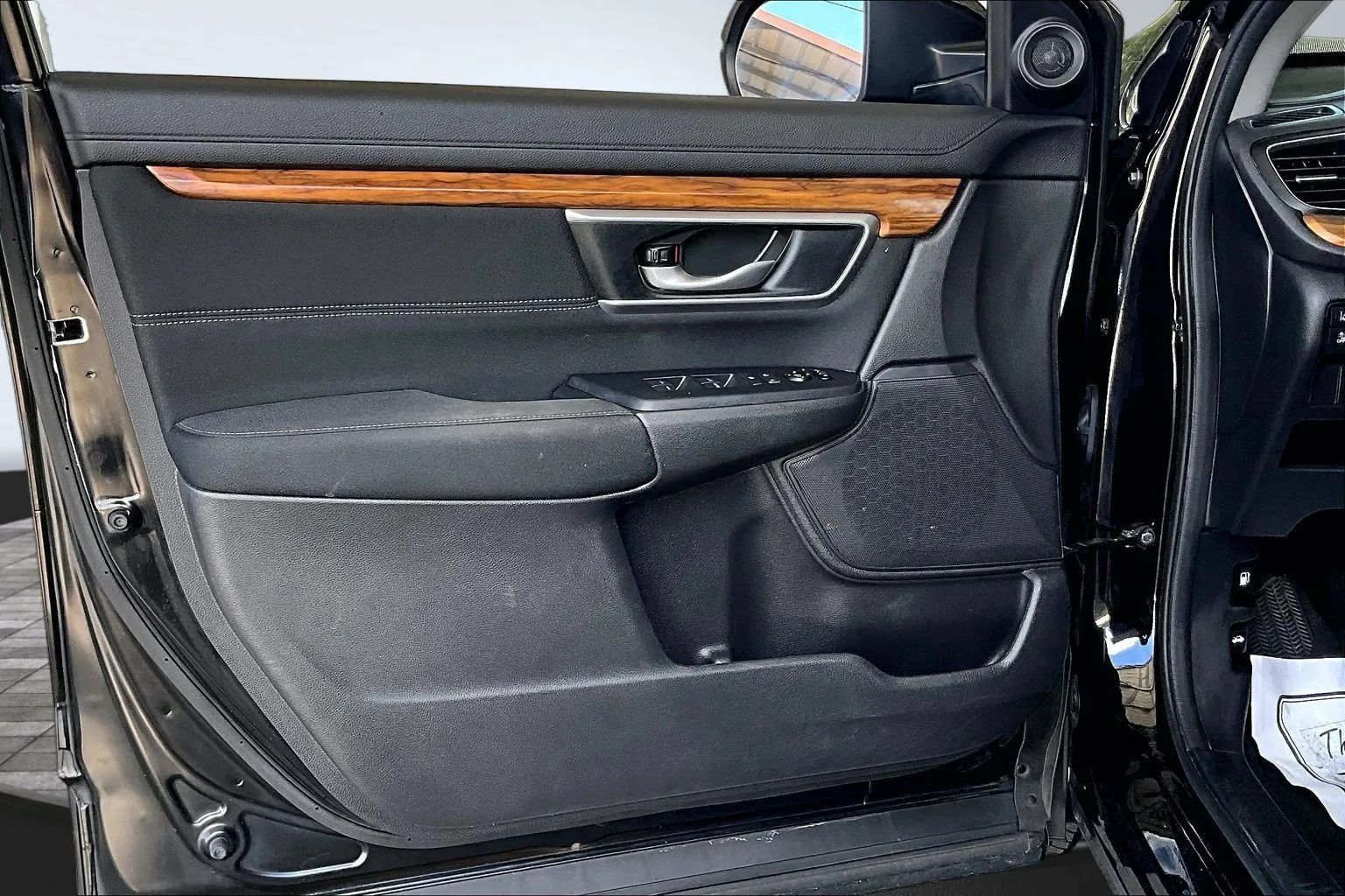Used 2020 Honda CR-V EX image 17