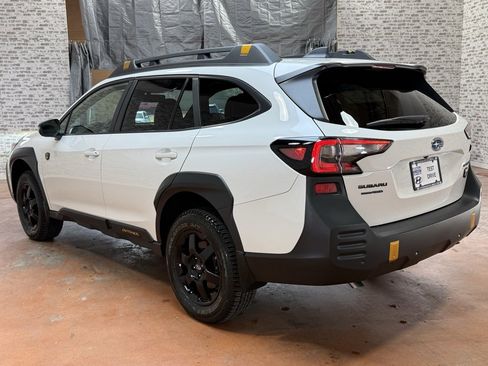 Used 2024 Subaru Outback Wilderness image 5