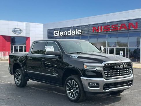 Used 2025 RAM 1500 Limited AWD/4WD image 3