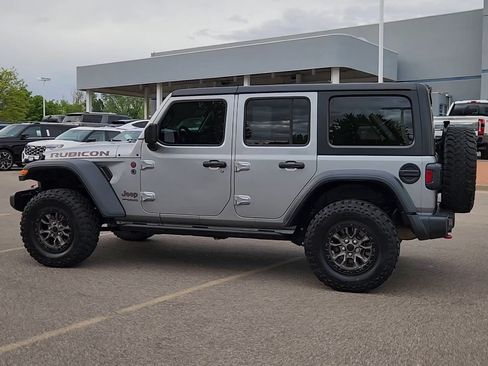 Used 2019 Jeep Wrangler Unlimited Rubicon w/ Cold Weather Group AWD/4WD image 23