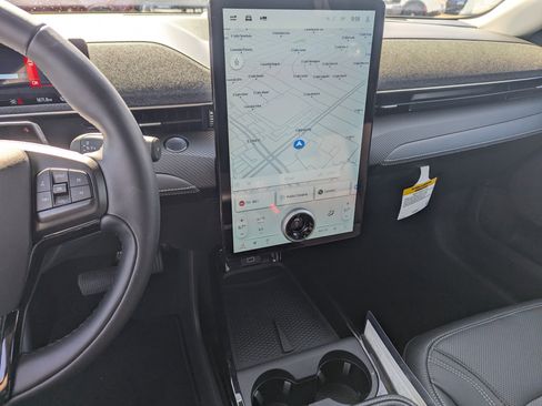 New 2025 Ford Mustang Mach-E Premium image 10