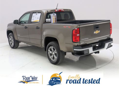 Used 2016 Chevrolet Colorado W/T w/ WT Convenience Package AWD/4WD image 5