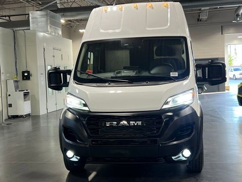 Used 2024 RAM ProMaster 3500 w/ Delivery Van Package image 6