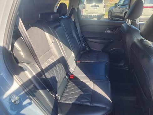 Used 2023 Nissan Rogue Platinum w/ Platinum Premium Package image 9