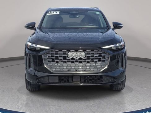 Certified 2025 Audi Q5 Premium w/ Premium Plus AWD/4WD image 2
