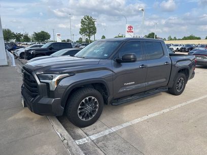 Used 2022 Toyota Tundra SR5 w/ SR5 Premium Package