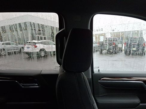 Certified 2026 GMC Sierra 1500 Elevation image 13