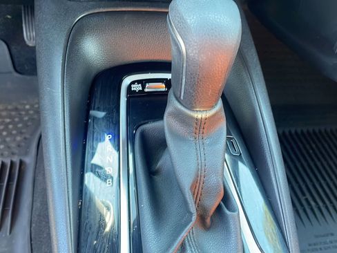 Used 2024 Toyota Corolla SE image 19