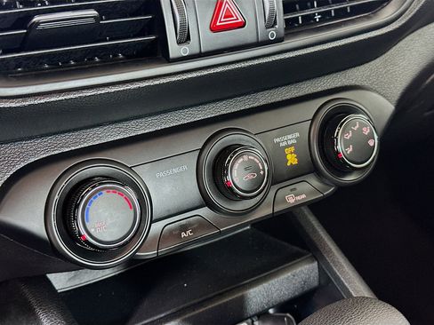 Used 2024 Kia Forte LXS image 22