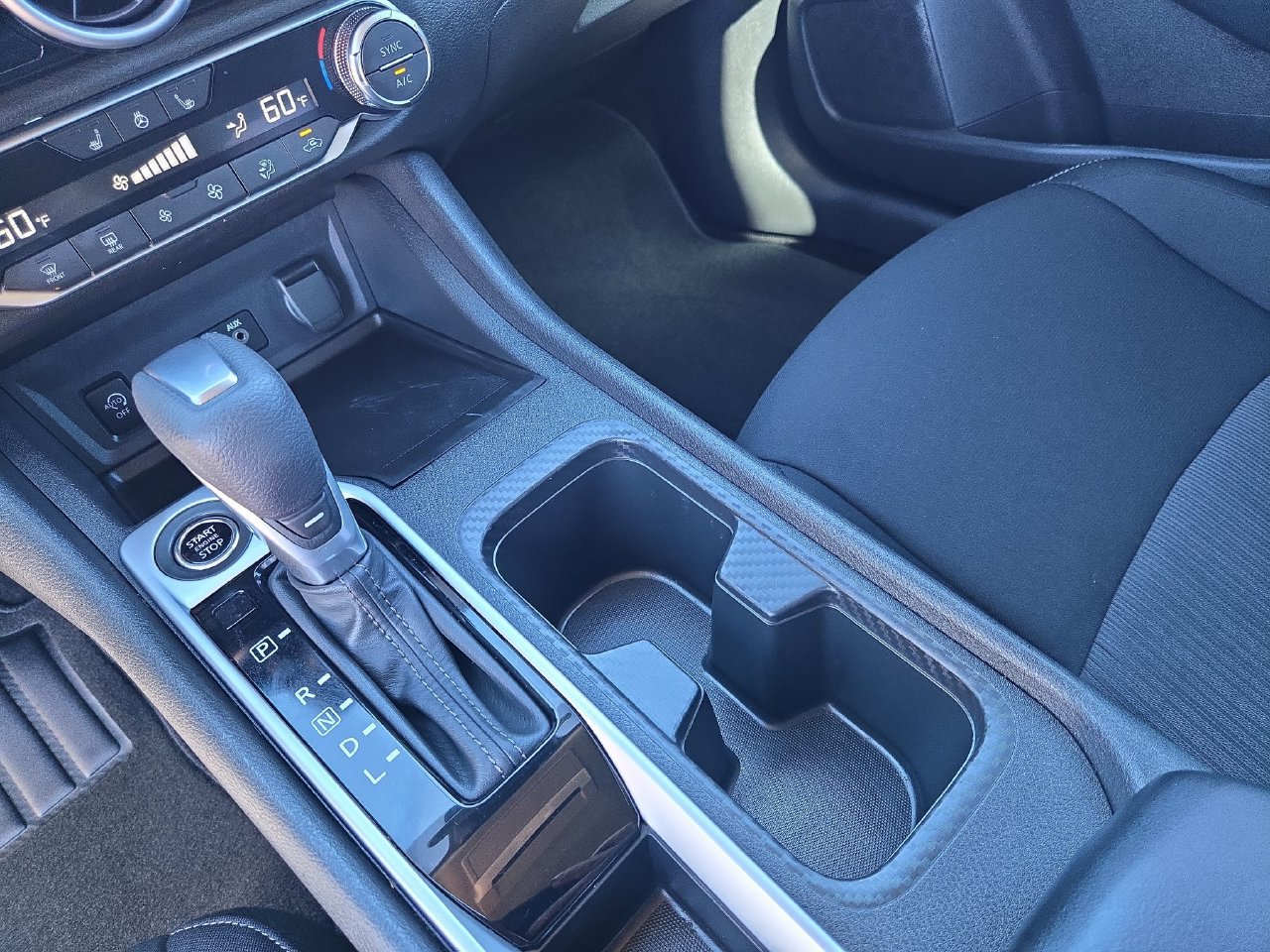 Used 2025 Nissan Sentra SV w/ All-Weather Package FWD image 24