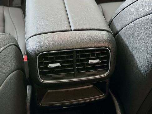 Certified 2025 Mercedes-Benz GLE 350 GLE 350 image 28