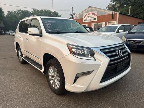 Used 2015 Lexus GX 460 w/ Premium Package AWD/4WD image 3