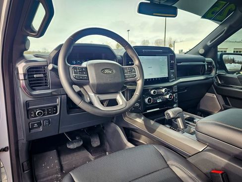 Used 2025 Ford F150 Lariat w/ Equipment Group 501A Mid image 14