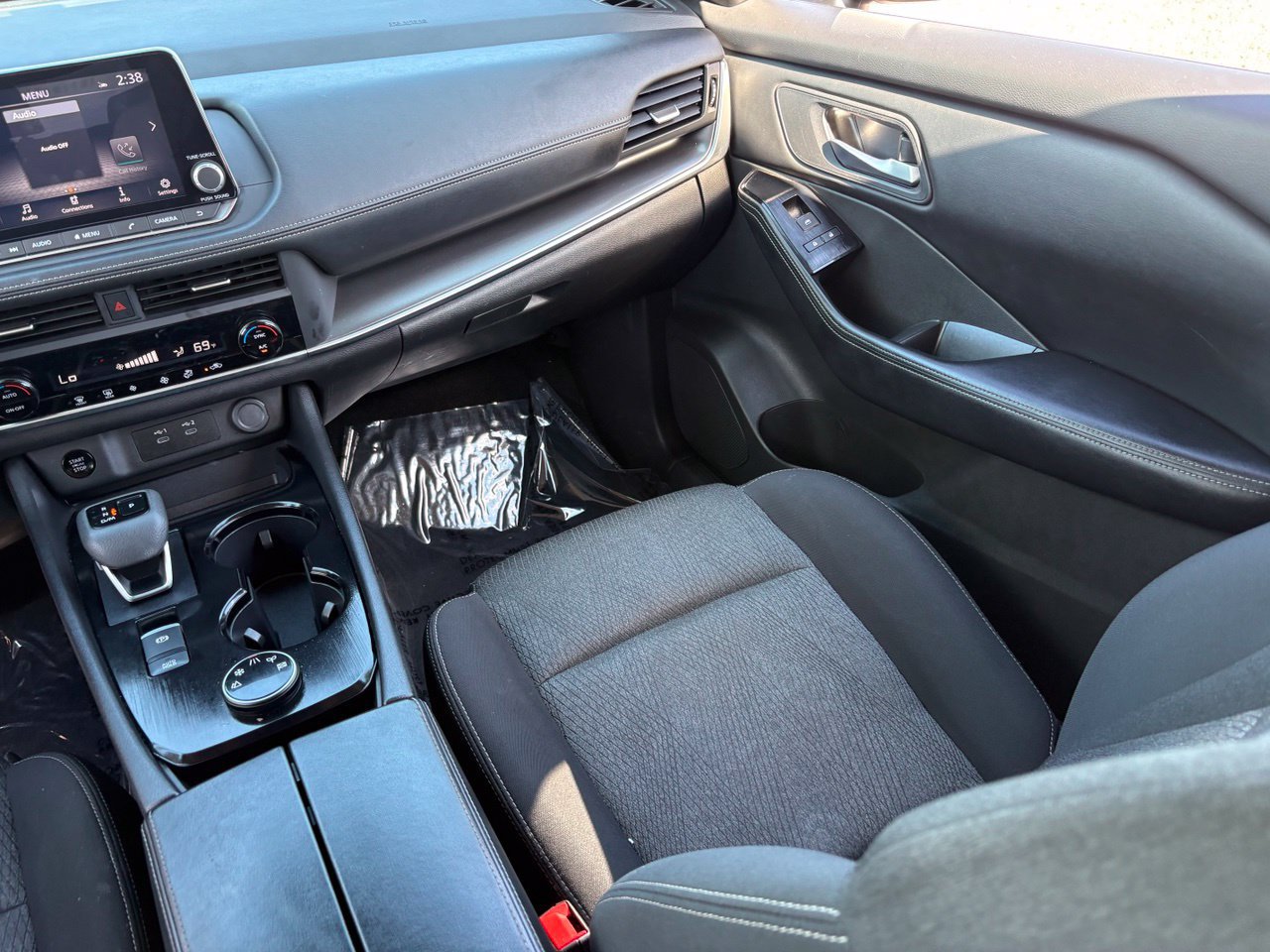 Certified 2024 Nissan Rogue SV AWD/4WD image 15
