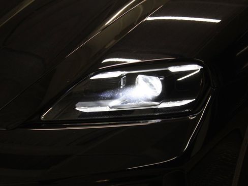 Certified 2025 Porsche Taycan image 8