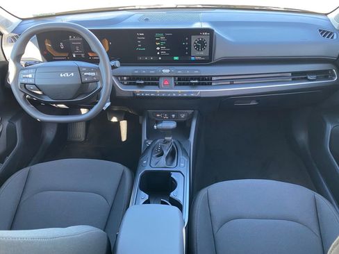 New 2026 Kia K4 LXS image 23