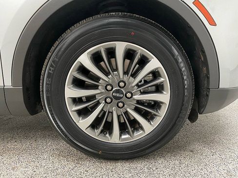 Used 2020 Lincoln Nautilus Reserve image 26