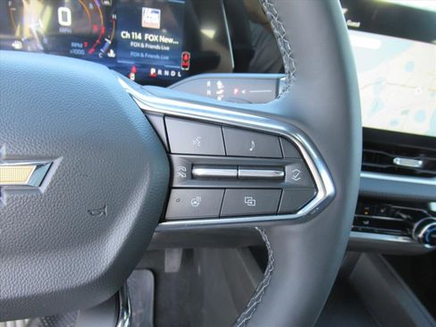 New 2026 Chevrolet Equinox LT w/ Safety and Technology Package image 18