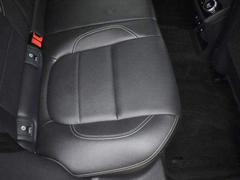 Used 2019 Jaguar I-PACE First Edition image 45