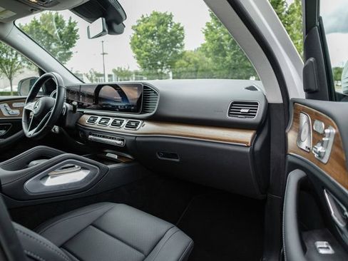 Certified 2025 Mercedes-Benz GLE 350 4MATIC image 26