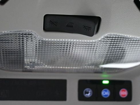 New 2026 Chevrolet Trax LT w/ Driver Confidence Package FWD image 34