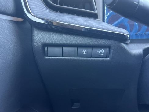 New 2026 Nissan Kicks SR FWD image 12