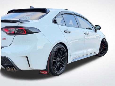 Used 2020 Toyota Corolla SE w/ SE Premium Package image 19