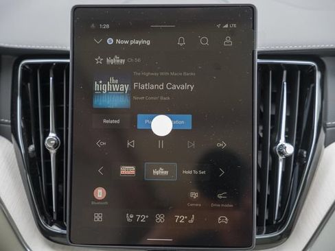 New 2027 Volvo XC60 B5 Ultra AWD/4WD image 23