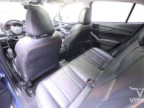 Used 2021 Subaru Crosstrek 2.5i Limited w/ Moonroof Package 1 image 9