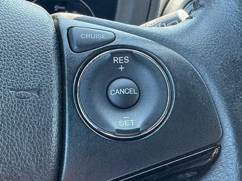 Used 2019 Honda HR-V Sport image 22