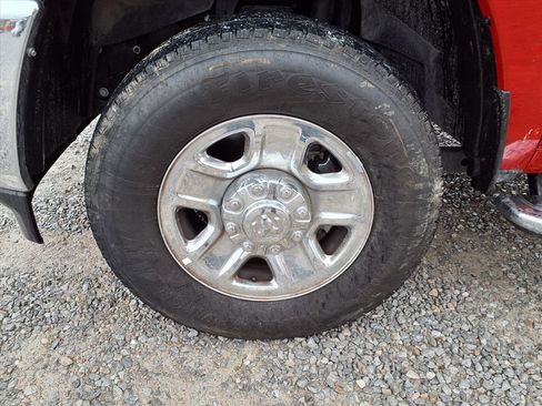 Used 2024 RAM 2500 Big Horn w/ Bed Utility Group image 39